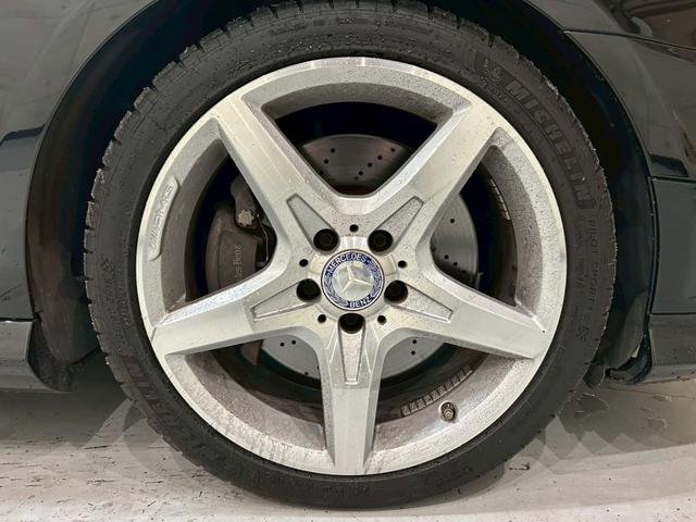 ＳＬＫ ＳＬＫ２００　純正ナビ　フルセグＴＶ　ＨＩＤヘッドライト　リアフォグ　純正１８インチＡＷ　黒革シート　メモリ付パワーシート　シートヒーター　ステアスイッチ　オートクルーズ　ソナー　レーダー探知機　スペアキー　ＥＴＣ（59枚目）