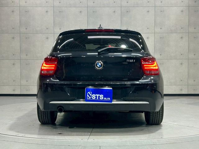 1シリーズ 116i スタイル ユーザー様直接仕入れ ワンオーナー 純正ナビ Bluetooth バックモニター HIDヘッドライト フォグ 純正16AW ハーフレザーシート 分割式リアシート リアワイパー リモコンキー 予備キー(16枚目)