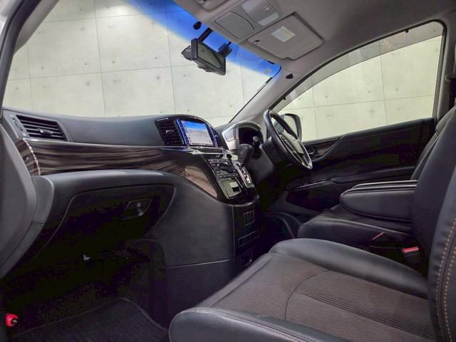 エルグランド 250ハイウェイスター ワンオーナー 純正ナビ フルセグTV Bluetooth バックカメラ フリップダウン LEDヘッドライト 両側パワスラ 純正18インチAW ハーフレザーシート クルコン ドラレコ スペアキー ETC(55枚目)