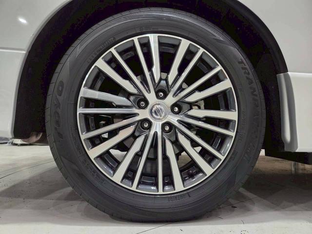 エルグランド 250ハイウェイスター ワンオーナー 純正ナビ フルセグTV Bluetooth バックカメラ フリップダウン LEDヘッドライト 両側パワスラ 純正18インチAW ハーフレザーシート クルコン ドラレコ スペアキー ETC(70枚目)