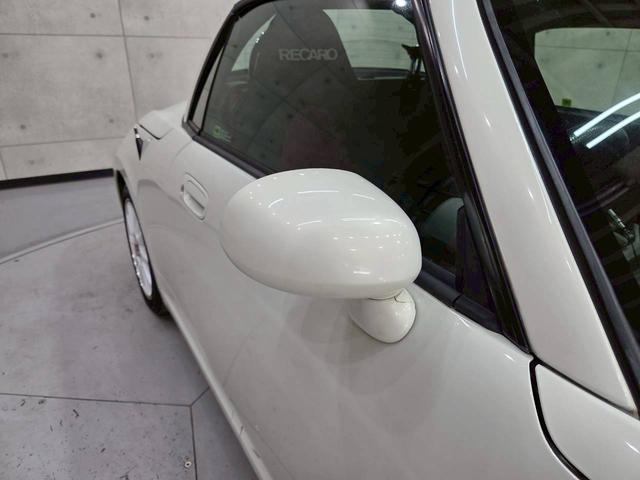 コペン 2ndアニバーサリーエディション 社外15インチアルミ 社外追加メーター HIDヘッドライト フォグランプ RECAROシート シートヒーター 純正オーディオ ドラレコ MOMOステア リモコンキー ETC車載器 ユーザー様直接仕入れ(22枚目)