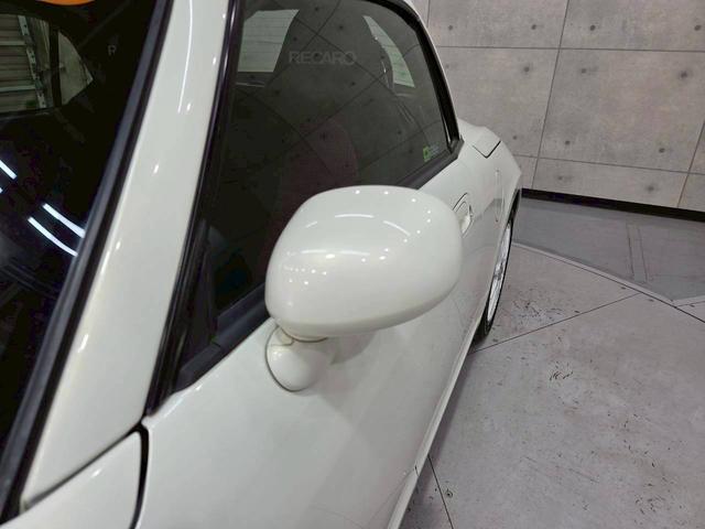 コペン 2ndアニバーサリーエディション 社外15インチアルミ 社外追加メーター HIDヘッドライト フォグランプ RECAROシート シートヒーター 純正オーディオ ドラレコ MOMOステア リモコンキー ETC車載器 ユーザー様直接仕入れ(23枚目)