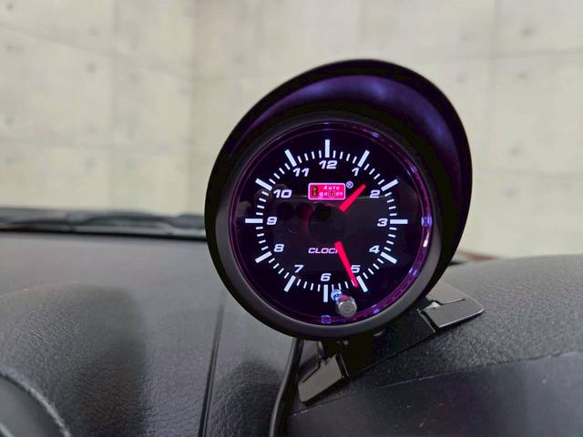 コペン 2ndアニバーサリーエディション 社外15インチアルミ 社外追加メーター HIDヘッドライト フォグランプ RECAROシート シートヒーター 純正オーディオ ドラレコ MOMOステア リモコンキー ETC車載器 ユーザー様直接仕入れ(33枚目)