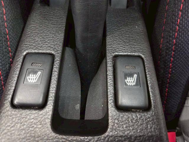 コペン 2ndアニバーサリーエディション 社外15インチアルミ 社外追加メーター HIDヘッドライト フォグランプ RECAROシート シートヒーター 純正オーディオ ドラレコ MOMOステア リモコンキー ETC車載器 ユーザー様直接仕入れ(43枚目)