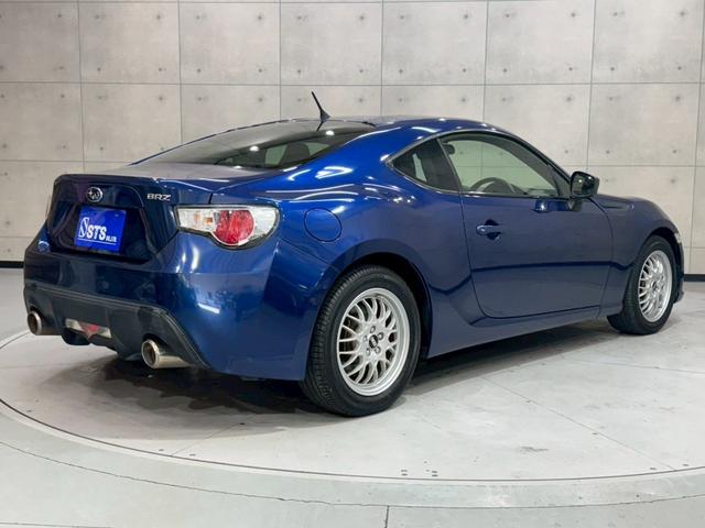 ＢＲＺ Ｒ　６速マニュアル　ショーワチューニングローダウンサス　ＢＢＳ製１６インチアルミ　Ｓｔｒａｄａナビ　フルセグＴＶ　Ｂｌｕｅｔｏｏｔｈ接続　ＨＩＤヘッドライト　革巻きステアリング　リモコンキー　スペアキー有（14枚目）