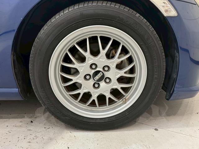 ＢＲＺ Ｒ　６速マニュアル　ショーワチューニングローダウンサス　ＢＢＳ製１６インチアルミ　Ｓｔｒａｄａナビ　フルセグＴＶ　Ｂｌｕｅｔｏｏｔｈ接続　ＨＩＤヘッドライト　革巻きステアリング　リモコンキー　スペアキー有（61枚目）