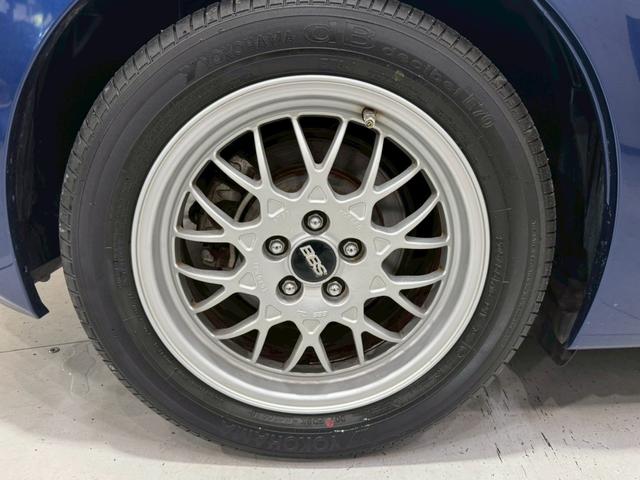 ＢＲＺ Ｒ　６速マニュアル　ショーワチューニングローダウンサス　ＢＢＳ製１６インチアルミ　Ｓｔｒａｄａナビ　フルセグＴＶ　Ｂｌｕｅｔｏｏｔｈ接続　ＨＩＤヘッドライト　革巻きステアリング　リモコンキー　スペアキー有（63枚目）