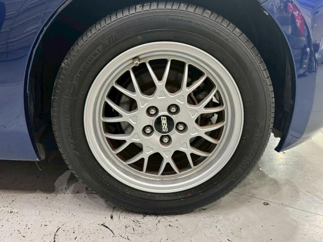 ＢＲＺ Ｒ　６速マニュアル　ショーワチューニングローダウンサス　ＢＢＳ製１６インチアルミ　Ｓｔｒａｄａナビ　フルセグＴＶ　Ｂｌｕｅｔｏｏｔｈ接続　ＨＩＤヘッドライト　革巻きステアリング　リモコンキー　スペアキー有（64枚目）