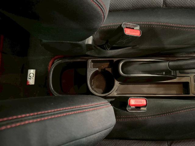 ヴィッツ ＲＳ　Ｇ’ｓ　５速マニュアル　Ｇｓ’純正サスペンション・１７インチアルミ　ＨＩＤヘッドライト　フォグランプ　オートライト　ＬＥＤ／ＢＥＡＭ　社外ナビ　電動格納ミラー　リモコンキー　ＥＴＣ車載器　実走行３．０万キロ台（44枚目）