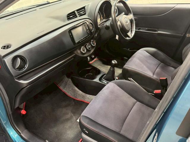 ヴィッツ ＲＳ　Ｇ’ｓ　５速マニュアル　Ｇｓ’純正サスペンション・１７インチアルミ　ＨＩＤヘッドライト　フォグランプ　オートライト　ＬＥＤ／ＢＥＡＭ　社外ナビ　電動格納ミラー　リモコンキー　ＥＴＣ車載器　実走行３．０万キロ台（53枚目）