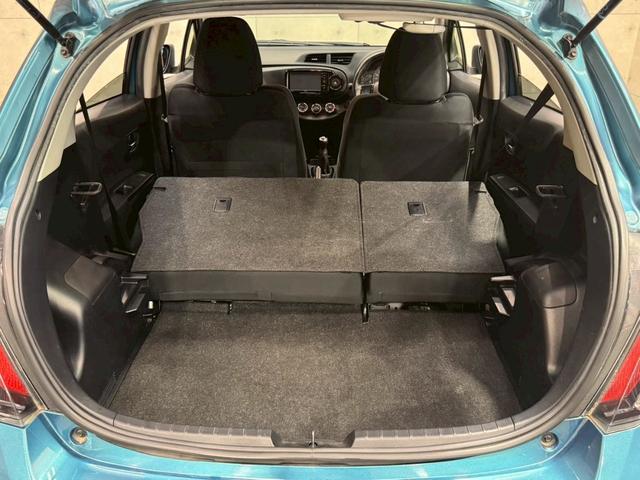 ヴィッツ ＲＳ　Ｇ’ｓ　５速マニュアル　Ｇｓ’純正サスペンション・１７インチアルミ　ＨＩＤヘッドライト　フォグランプ　オートライト　ＬＥＤ／ＢＥＡＭ　社外ナビ　電動格納ミラー　リモコンキー　ＥＴＣ車載器　実走行３．０万キロ台（64枚目）