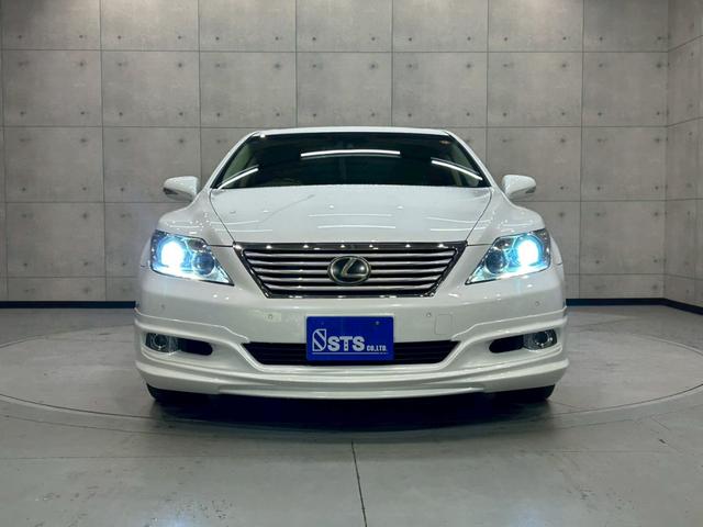 LS LS460 バージョンU Iパッケージ ムーンルーフ 社外エアロ マークレビンソン ベージュレザーシート パワーシート 全席シートヒーター&ベンチレーション 純正ナビ フルセグTV リアカメラ フリップダウン 純正19AW クルコン ETC(8枚目)