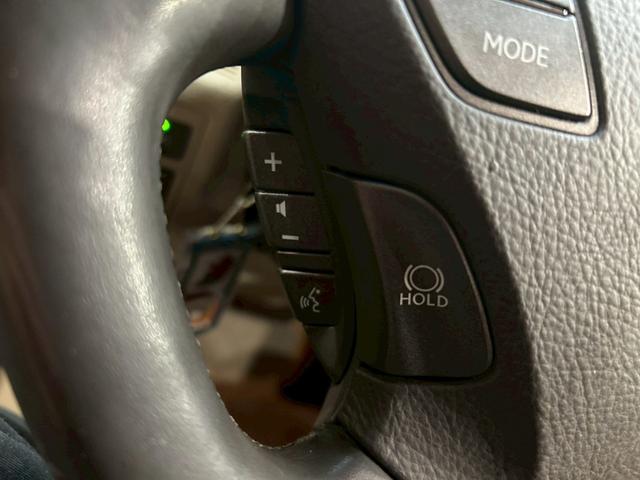 LS LS460 バージョンU Iパッケージ ムーンルーフ 社外エアロ マークレビンソン ベージュレザーシート パワーシート 全席シートヒーター&ベンチレーション 純正ナビ フルセグTV リアカメラ フリップダウン 純正19AW クルコン ETC(31枚目)