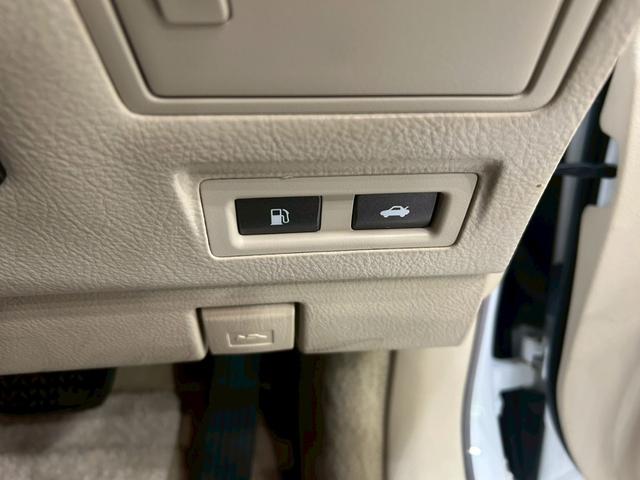 LS LS460 バージョンU Iパッケージ ムーンルーフ 社外エアロ マークレビンソン ベージュレザーシート パワーシート 全席シートヒーター&ベンチレーション 純正ナビ フルセグTV リアカメラ フリップダウン 純正19AW クルコン ETC(36枚目)