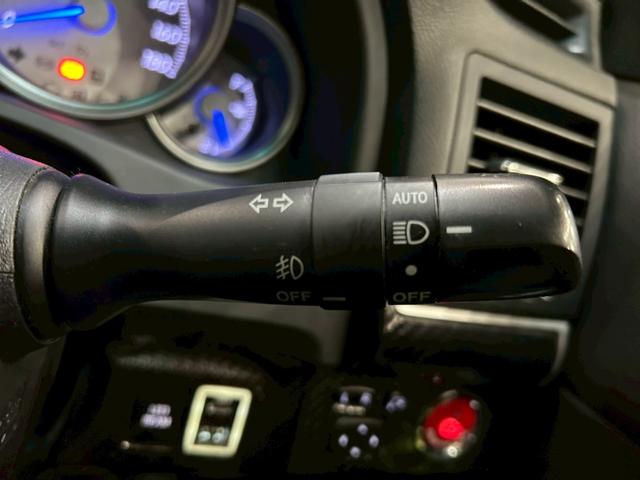 マークＸ ２５０Ｇ　Ｓパッケージ　Ｇ’ｓ　ユーザー様直接仕入れ　純正ナビ　フルセグＴＶ　Ｂｌｕｅｔｏｏｔｈ　バックカメラ　ＬＥＤヘッドライト　純正１９インチＡＷ　ハーフレザーシート　パドルシフト　オートクルーズ　ドラレコ　スマートキー　ＥＴＣ（31枚目）