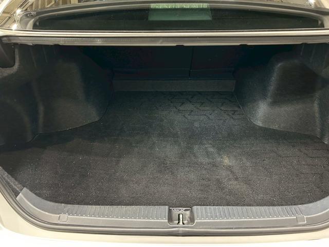 マークＸ ２５０Ｇ　Ｓパッケージ　Ｇ’ｓ　ユーザー様直接仕入れ　純正ナビ　フルセグＴＶ　Ｂｌｕｅｔｏｏｔｈ　バックカメラ　ＬＥＤヘッドライト　純正１９インチＡＷ　ハーフレザーシート　パドルシフト　オートクルーズ　ドラレコ　スマートキー　ＥＴＣ（58枚目）