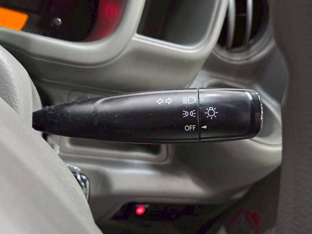 ＮＶ１００クリッパーバン ＤＸ　ＧＬエマージェンシーブレーキパッケージ　ユーザー様直接仕入れ　純正ナビ　フルセグＴＶ　Ｂｌｕｅｔｏｏｔｈ接続　バックモニター　車内キャリア　１２インチホイール　ドラレコ　エマブレ　電格ミラー　サイドバイザー　リモコンキー　スペアキー　ＥＴＣ（29枚目）