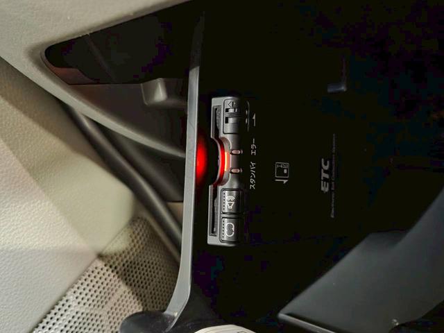 ＮＶ１００クリッパーバン ＤＸ　ＧＬエマージェンシーブレーキパッケージ　ユーザー様直接仕入れ　純正ナビ　フルセグＴＶ　Ｂｌｕｅｔｏｏｔｈ接続　バックモニター　車内キャリア　１２インチホイール　ドラレコ　エマブレ　電格ミラー　サイドバイザー　リモコンキー　スペアキー　ＥＴＣ（32枚目）