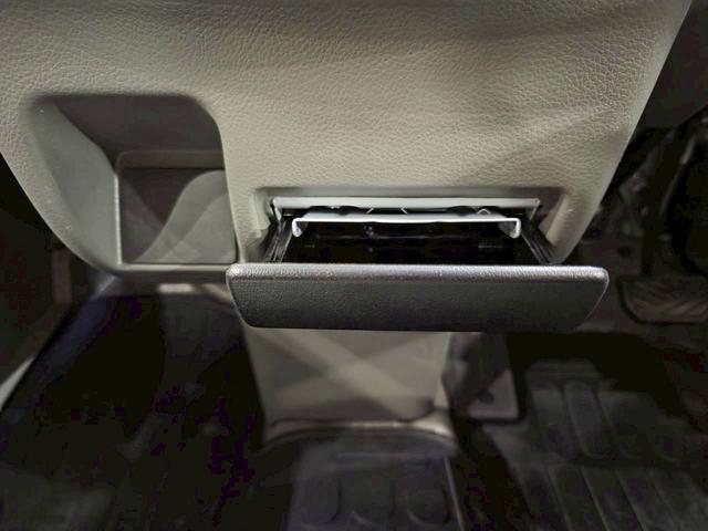 ＮＶ１００クリッパーバン ＤＸ　ＧＬエマージェンシーブレーキパッケージ　ユーザー様直接仕入れ　純正ナビ　フルセグＴＶ　Ｂｌｕｅｔｏｏｔｈ接続　バックモニター　車内キャリア　１２インチホイール　ドラレコ　エマブレ　電格ミラー　サイドバイザー　リモコンキー　スペアキー　ＥＴＣ（39枚目）