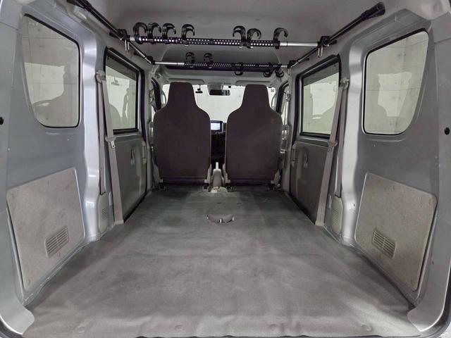 ＮＶ１００クリッパーバン ＤＸ　ＧＬエマージェンシーブレーキパッケージ　ユーザー様直接仕入れ　純正ナビ　フルセグＴＶ　Ｂｌｕｅｔｏｏｔｈ接続　バックモニター　車内キャリア　１２インチホイール　ドラレコ　エマブレ　電格ミラー　サイドバイザー　リモコンキー　スペアキー　ＥＴＣ（58枚目）