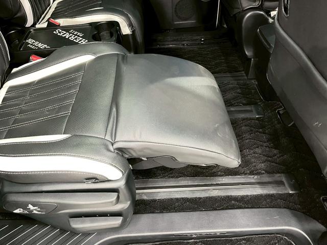 ヴェルファイア ２．５Ｚ　Ａエディション　ＲＯＷＥＮエアロ・バンパー・マフラー　２０インチＡＷ　エアサス　社外テール　サンルーフ　ＢｉｇＸナビ　ＤＴＶ　ＢＴ接続　リアカメラ　フリップダウン　社外スピーカーキット　ドラレコ　シートカバー　ＥＴＣ（64枚目）