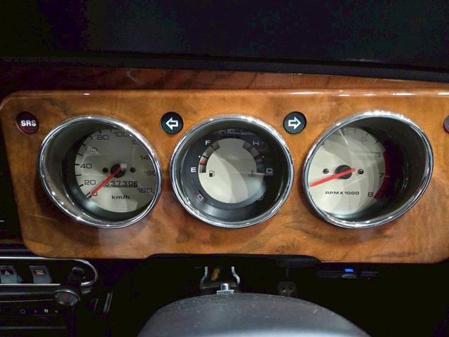 MINI クーパー 社外12インチアルミホイール ブラックレザーシート ポータブルナビ カロッツェリアオーディオ エアコン 木目インパネ 革巻きステアリング ETC車載器 実走行5.3万キロ台 正規ディーラー 色替え車両(25枚目)