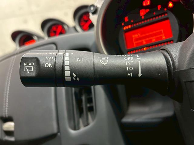 フェアレディZ ベースグレード 6速MT リアスポイラー 社外ナビ フルセグTV BT接続 リアカメラ HIDヘッドライト LEDデイライト オートライト 純正18インチAW NISMOシフトノブカバー インテリジェントキー ETC(30枚目)