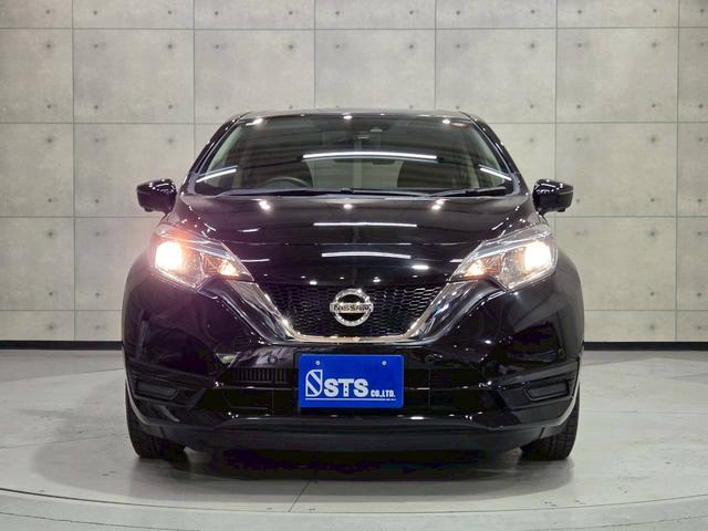 ノート Ｘ　ＤＩＧ－Ｓ　ユーザー様直接仕入れ　プリクラッシュ　社外１４インチ　純正ナビ　フルセグＴＶ　アラウンドビューモニター　ＨＩＤライト　ステアスイッチ　ドアバイザー　Ｐスタート　インテリジェントキー　スペアキー　ＥＴＣ（9枚目）