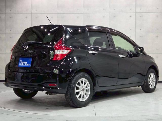 ノート Ｘ　ＤＩＧ－Ｓ　ユーザー様直接仕入れ　プリクラッシュ　社外１４インチ　純正ナビ　フルセグＴＶ　アラウンドビューモニター　ＨＩＤライト　ステアスイッチ　ドアバイザー　Ｐスタート　インテリジェントキー　スペアキー　ＥＴＣ（14枚目）