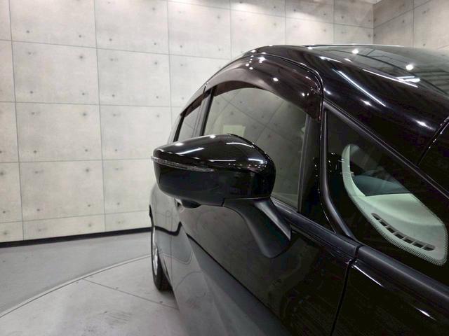 ノート Ｘ　ＤＩＧ－Ｓ　ユーザー様直接仕入れ　プリクラッシュ　社外１４インチ　純正ナビ　フルセグＴＶ　アラウンドビューモニター　ＨＩＤライト　ステアスイッチ　ドアバイザー　Ｐスタート　インテリジェントキー　スペアキー　ＥＴＣ（22枚目）