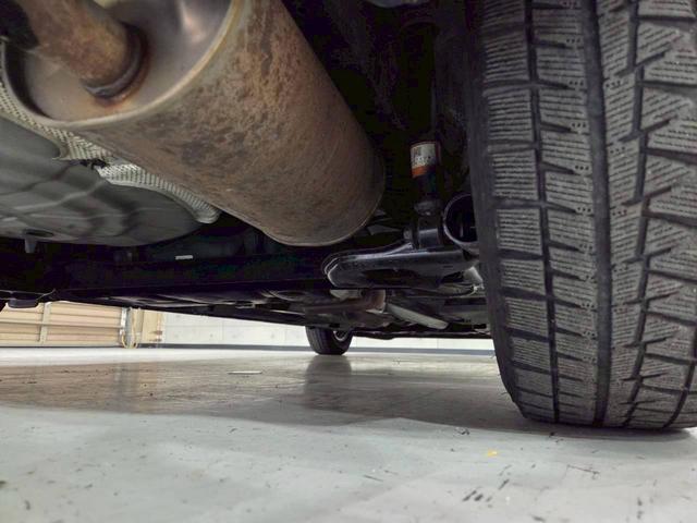 ノート Ｘ　ＤＩＧ－Ｓ　ユーザー様直接仕入れ　プリクラッシュ　社外１４インチ　純正ナビ　フルセグＴＶ　アラウンドビューモニター　ＨＩＤライト　ステアスイッチ　ドアバイザー　Ｐスタート　インテリジェントキー　スペアキー　ＥＴＣ（25枚目）