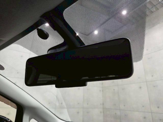 ノート Ｘ　ＤＩＧ－Ｓ　ユーザー様直接仕入れ　プリクラッシュ　社外１４インチ　純正ナビ　フルセグＴＶ　アラウンドビューモニター　ＨＩＤライト　ステアスイッチ　ドアバイザー　Ｐスタート　インテリジェントキー　スペアキー　ＥＴＣ（38枚目）