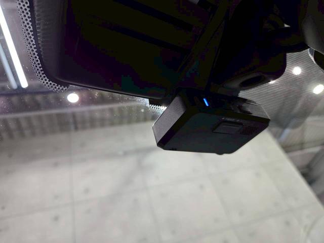 ノート Ｘ　ＤＩＧ－Ｓ　ユーザー様直接仕入れ　プリクラッシュ　社外１４インチ　純正ナビ　フルセグＴＶ　アラウンドビューモニター　ＨＩＤライト　ステアスイッチ　ドアバイザー　Ｐスタート　インテリジェントキー　スペアキー　ＥＴＣ（39枚目）