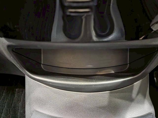 ノート Ｘ　ＤＩＧ－Ｓ　ユーザー様直接仕入れ　プリクラッシュ　社外１４インチ　純正ナビ　フルセグＴＶ　アラウンドビューモニター　ＨＩＤライト　ステアスイッチ　ドアバイザー　Ｐスタート　インテリジェントキー　スペアキー　ＥＴＣ（41枚目）