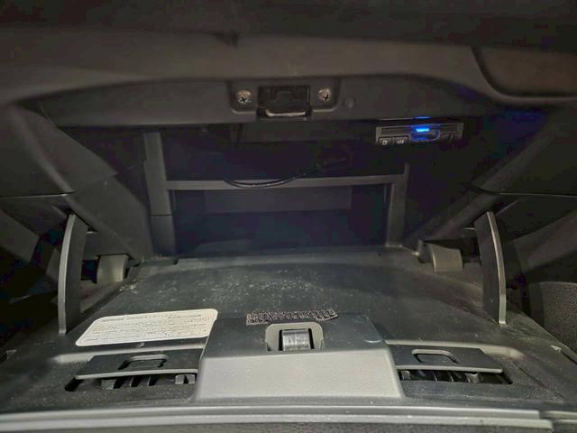 ノート Ｘ　ＤＩＧ－Ｓ　ユーザー様直接仕入れ　プリクラッシュ　社外１４インチ　純正ナビ　フルセグＴＶ　アラウンドビューモニター　ＨＩＤライト　ステアスイッチ　ドアバイザー　Ｐスタート　インテリジェントキー　スペアキー　ＥＴＣ（47枚目）