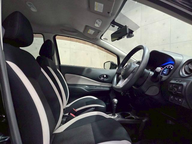 ノート Ｘ　ＤＩＧ－Ｓ　ユーザー様直接仕入れ　プリクラッシュ　社外１４インチ　純正ナビ　フルセグＴＶ　アラウンドビューモニター　ＨＩＤライト　ステアスイッチ　ドアバイザー　Ｐスタート　インテリジェントキー　スペアキー　ＥＴＣ（55枚目）