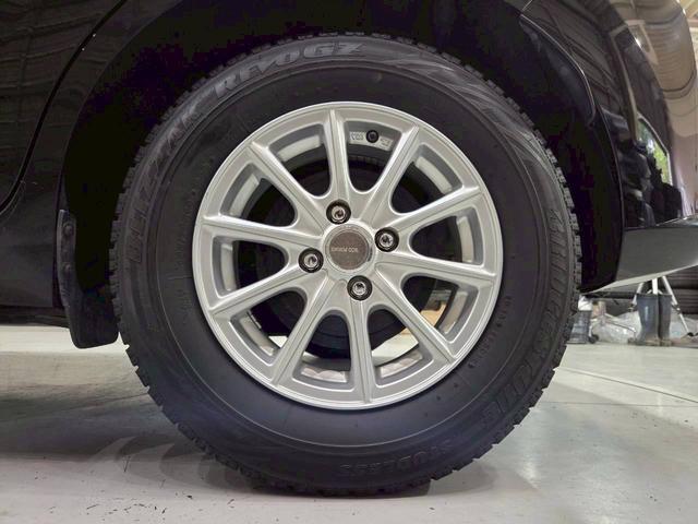 ノート Ｘ　ＤＩＧ－Ｓ　ユーザー様直接仕入れ　プリクラッシュ　社外１４インチ　純正ナビ　フルセグＴＶ　アラウンドビューモニター　ＨＩＤライト　ステアスイッチ　ドアバイザー　Ｐスタート　インテリジェントキー　スペアキー　ＥＴＣ（69枚目）