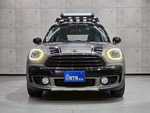 ＭＩＮＩ クーパーＤ　クロスオーバー　オール４　ユーザー様直接仕入れ車両　ルーフキャリア　ボンネットストライプ　ＬＥＤヘッドライト　純正１７インチＡＷ　純正ナビ　ＢＴ接続　シートヒーター　ステアスイッチ　クルコン　ドラレコ　ウェルカムランプ　ＥＴＣ（8枚目）