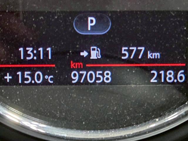 ＭＩＮＩ クーパーＤ　クロスオーバー　オール４　ユーザー様直接仕入れ車両　ルーフキャリア　ボンネットストライプ　ＬＥＤヘッドライト　純正１７インチＡＷ　純正ナビ　ＢＴ接続　シートヒーター　ステアスイッチ　クルコン　ドラレコ　ウェルカムランプ　ＥＴＣ（27枚目）