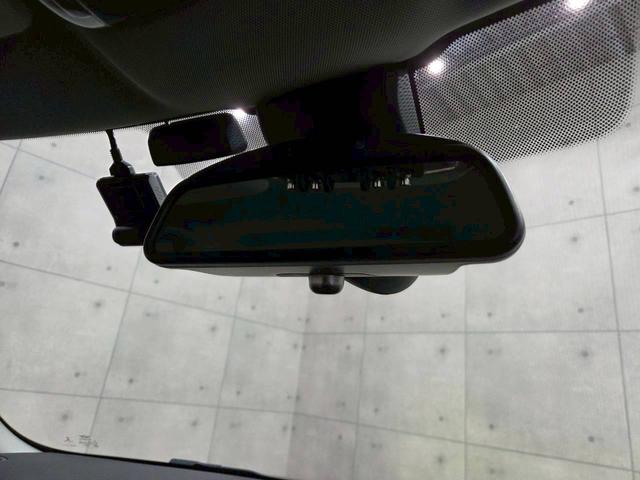 ＭＩＮＩ クーパーＤ　クロスオーバー　オール４　ユーザー様直接仕入れ車両　ルーフキャリア　ボンネットストライプ　ＬＥＤヘッドライト　純正１７インチＡＷ　純正ナビ　ＢＴ接続　シートヒーター　ステアスイッチ　クルコン　ドラレコ　ウェルカムランプ　ＥＴＣ（35枚目）