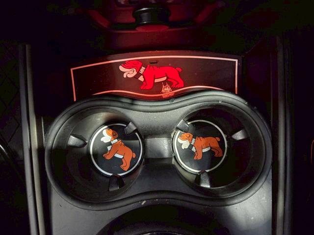 ＭＩＮＩ クーパーＤ　クロスオーバー　オール４　ユーザー様直接仕入れ車両　ルーフキャリア　ボンネットストライプ　ＬＥＤヘッドライト　純正１７インチＡＷ　純正ナビ　ＢＴ接続　シートヒーター　ステアスイッチ　クルコン　ドラレコ　ウェルカムランプ　ＥＴＣ（38枚目）