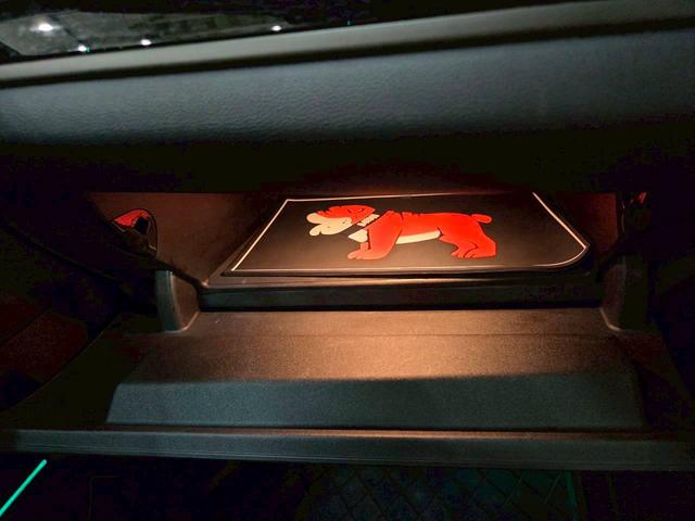 ＭＩＮＩ クーパーＤ　クロスオーバー　オール４　ユーザー様直接仕入れ車両　ルーフキャリア　ボンネットストライプ　ＬＥＤヘッドライト　純正１７インチＡＷ　純正ナビ　ＢＴ接続　シートヒーター　ステアスイッチ　クルコン　ドラレコ　ウェルカムランプ　ＥＴＣ（40枚目）