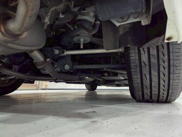 スカイライン ２００ＧＴ－ｔタイプＰ　純正ナビ　フルセグＴＶ　Ｂｌｕｅｔｏｏｔｈ　バックカメラ　ＬＥＤヘッドライト　フォグ　純正１７インチＡＷ　革シート　パワーシート　シートヒーター　ステアスイッチ　レーダークルーズ　前後ドラレコ　ＥＴＣ（25枚目）