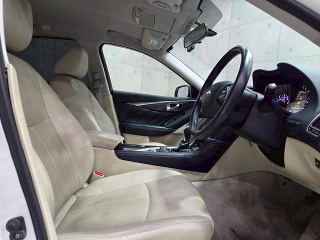 スカイライン ２００ＧＴ－ｔタイプＰ　純正ナビ　フルセグＴＶ　Ｂｌｕｅｔｏｏｔｈ　バックカメラ　ＬＥＤヘッドライト　フォグ　純正１７インチＡＷ　革シート　パワーシート　シートヒーター　ステアスイッチ　レーダークルーズ　前後ドラレコ　ＥＴＣ（54枚目）