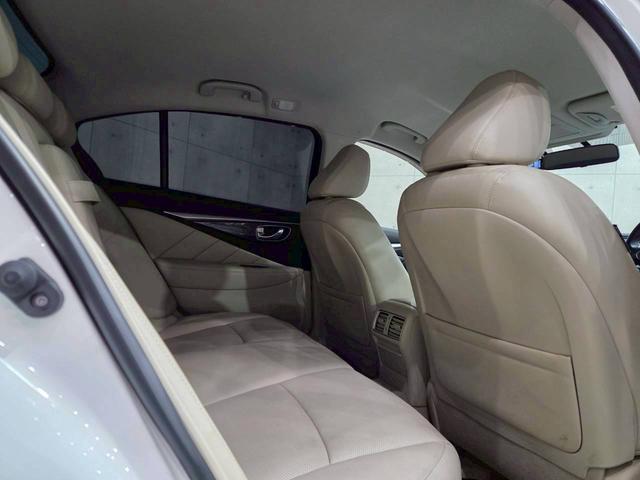 スカイライン ２００ＧＴ－ｔタイプＰ　純正ナビ　フルセグＴＶ　Ｂｌｕｅｔｏｏｔｈ　バックカメラ　ＬＥＤヘッドライト　フォグ　純正１７インチＡＷ　革シート　パワーシート　シートヒーター　ステアスイッチ　レーダークルーズ　前後ドラレコ　ＥＴＣ（61枚目）