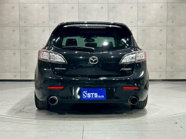 マツダスピードアクセラ ベースグレード　ＥＸＡＳマフラー　ＢＬＩＴＺ車高調・エアクリ・ブローオフ　純正エアロパーツ　ＬＥＤライト　純正１８インチＡＷ　純正ナビ　フルセグＴＶ　ハーフレザー　社外シフトノブ　ＢＯＳＥサウンド　スペアキー　ＥＴＣ（15枚目）