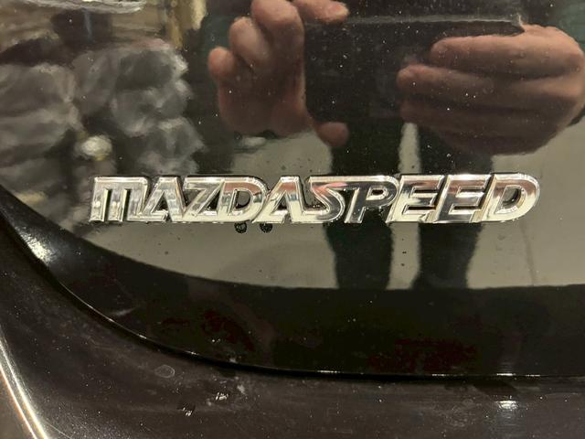 マツダスピードアクセラ ベースグレード　ＥＸＡＳマフラー　ＢＬＩＴＺ車高調・エアクリ・ブローオフ　純正エアロパーツ　ＬＥＤライト　純正１８インチＡＷ　純正ナビ　フルセグＴＶ　ハーフレザー　社外シフトノブ　ＢＯＳＥサウンド　スペアキー　ＥＴＣ（26枚目）
