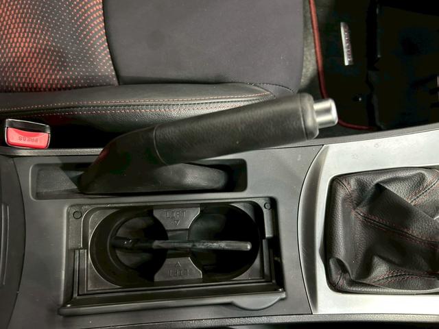 マツダスピードアクセラ ベースグレード　ＥＸＡＳマフラー　ＢＬＩＴＺ車高調・エアクリ・ブローオフ　純正エアロパーツ　ＬＥＤライト　純正１８インチＡＷ　純正ナビ　フルセグＴＶ　ハーフレザー　社外シフトノブ　ＢＯＳＥサウンド　スペアキー　ＥＴＣ（41枚目）