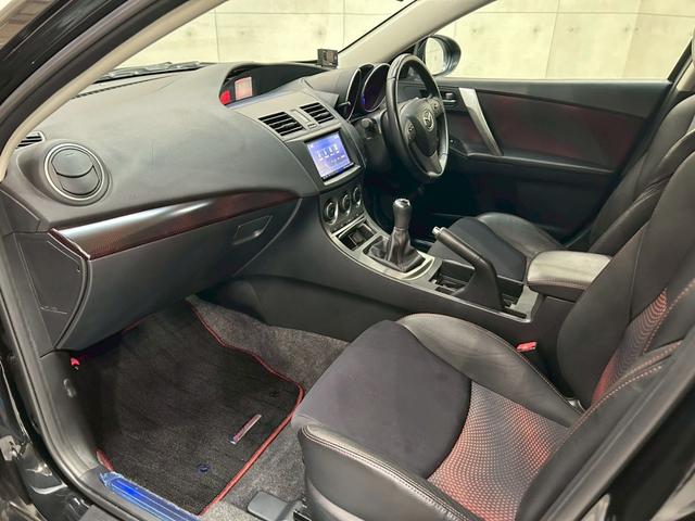 マツダスピードアクセラ ベースグレード　ＥＸＡＳマフラー　ＢＬＩＴＺ車高調・エアクリ・ブローオフ　純正エアロパーツ　ＬＥＤライト　純正１８インチＡＷ　純正ナビ　フルセグＴＶ　ハーフレザー　社外シフトノブ　ＢＯＳＥサウンド　スペアキー　ＥＴＣ（47枚目）