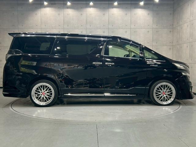 ヴェルファイアハイブリッド Ｘ　モデリスタフルエアロ　社外２０インチＡＷ　ムーンルーフ　両側パワスラ　ＬＥＤヘッドライト　フォグ　純正ナビ　フルセグＴＶ　ＢＴ接続　バックカメラ　フリップダウン　オートクルーズ　スマートキー　ＥＴＣ（13枚目）